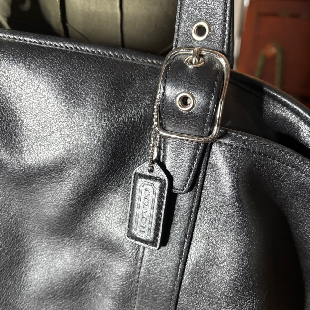 Coach Black Leather Shoulder Bag Carry All - Picture 8 of 8